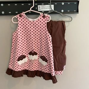 Cupcake outfit
